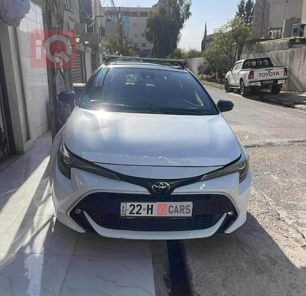 تويوتا كورولا هاتشباك